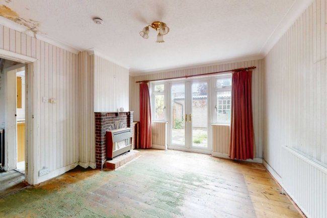 49 Queens Road, Sheen, London, SW14 8PH 2