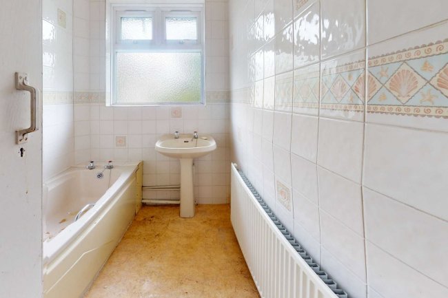 49 Queens Road, Sheen, London, SW14 8PH 2