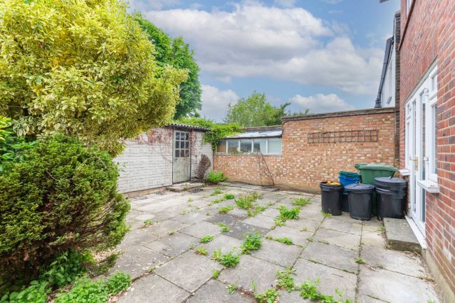 49 Queens Road, Sheen, London, SW14 8PH 2