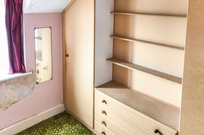 8 The Terrace, Leigh-on-Sea, SS9 2DF 4