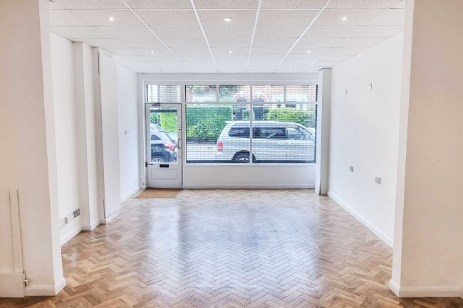 157 Chase Side, Enfield EN2 0PW 10