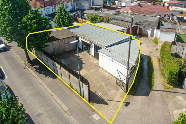 1(b) Merebank Lane, Croydon, CR0 4NP 7