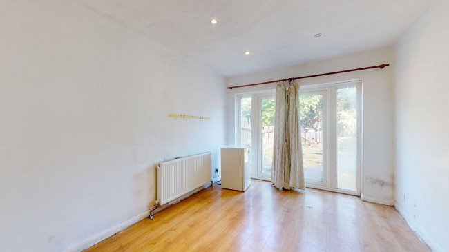 231 Seely Road, Tooting, London, SW17 9RA 5