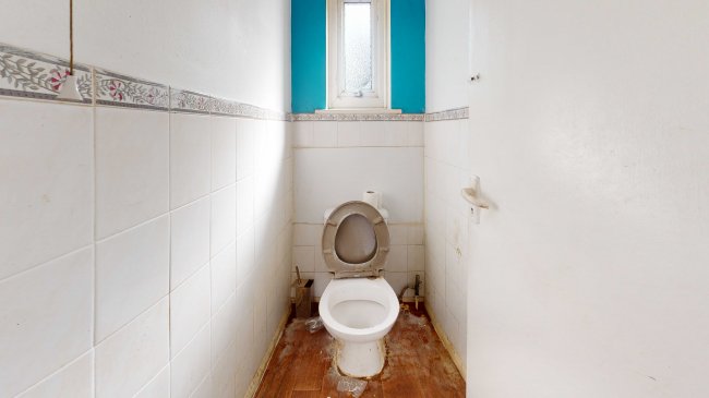 231 Seely Road, Tooting, London, SW17 9RA 5