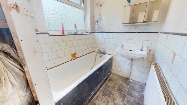 231 Seely Road, Tooting, London, SW17 9RA 5