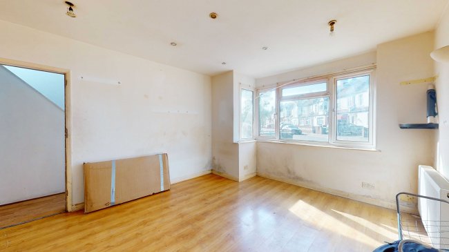 231 Seely Road, Tooting, London, SW17 9RA 5