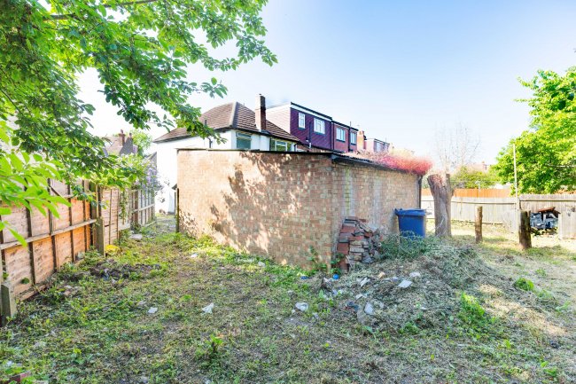 231 Seely Road, Tooting, London, SW17 9RA 5