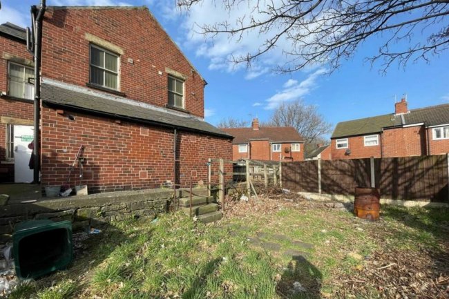 351 Pontefract Road, Lundwood, Barnsley, South Yorkshire S71 5HS 2