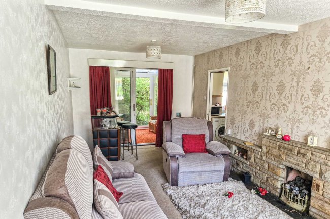 57 Stanks Drive, Leeds, West Yorkshire, LS14 5QB 2