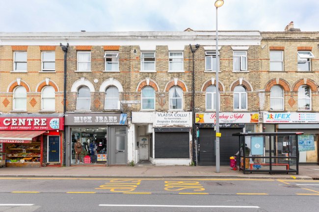 230C High Road Leytonstone, Leytonstone, London, E11 3HU 2