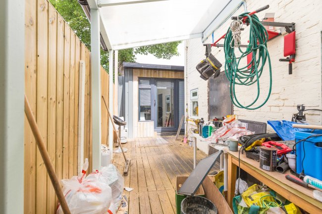 43 Station Road, Sutton, SM2 6DF 1