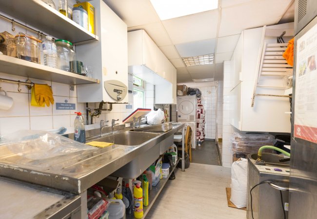 43 Station Road, Sutton, SM2 6DF 1