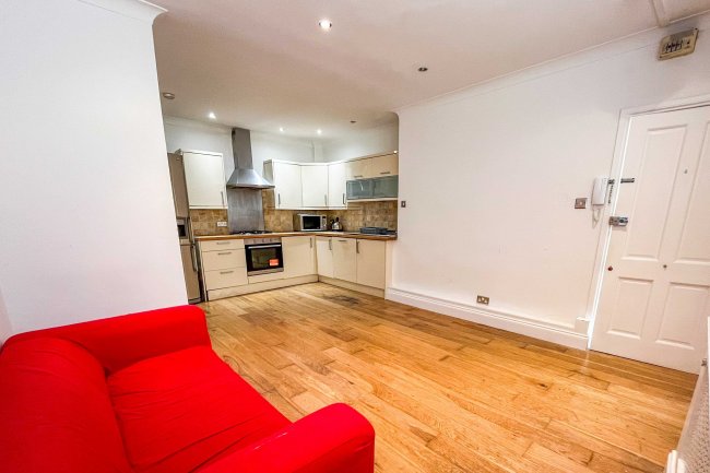 Flat 34, Chain Pier House, Marine Parade, Brighton, BN2 1PE 7