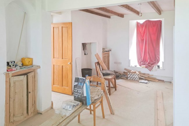 33/35 Loscombe Road, Four Lanes, Redruth, Cornwall, TR16 6QA 6