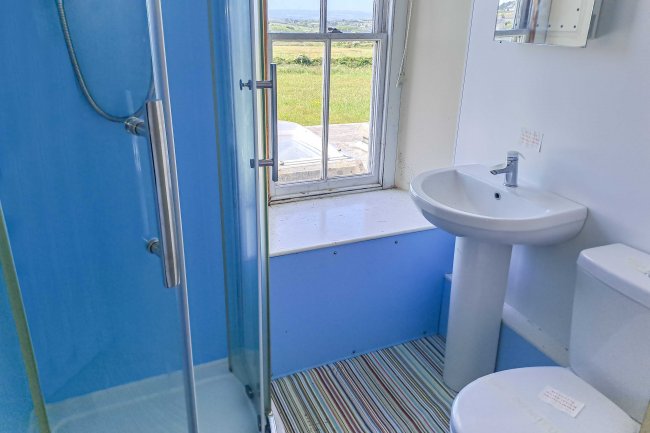 33/35 Loscombe Road, Four Lanes, Redruth, Cornwall, TR16 6QA 6