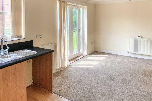 4 Birch House, 27 Alder Carr Close, Greenlands, Redditch, B98 7PF 8