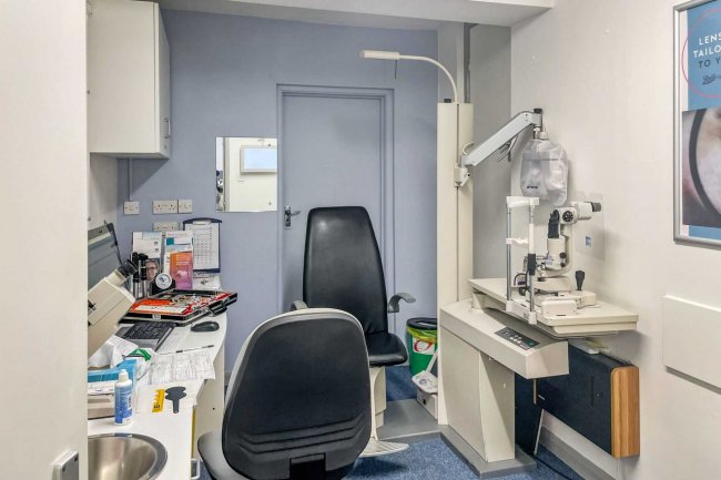 26-28 King Street, Thetford, IP24 2AP 6