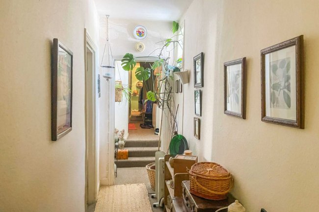 26-28 King Street, Thetford, IP24 2AP 6