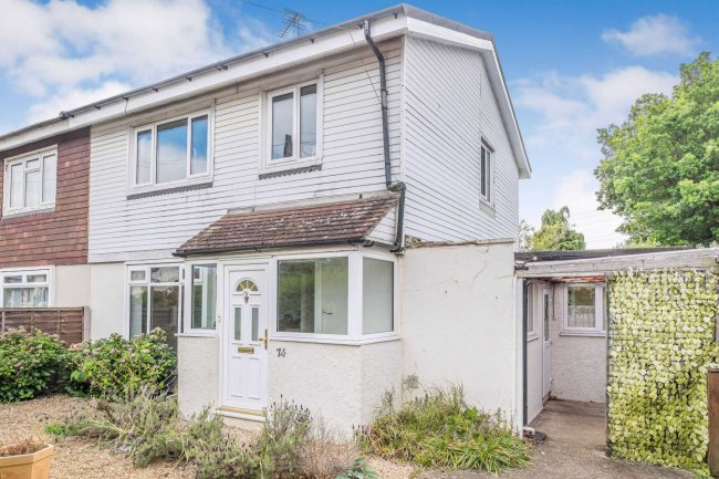 74 Parkside, New Haw, Addlestone, KT15 3AW 8