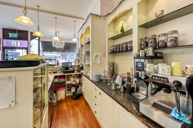 16-18 Old Station Road, Newmarket, CB8 8DN 7