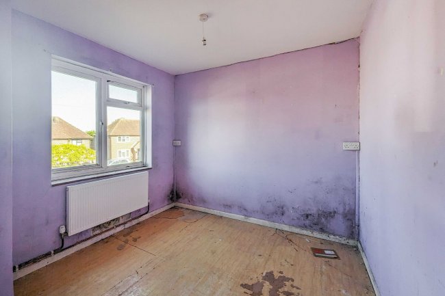 27 St Nicholas Road, Lavant, Chichester, PO18 0BU 10