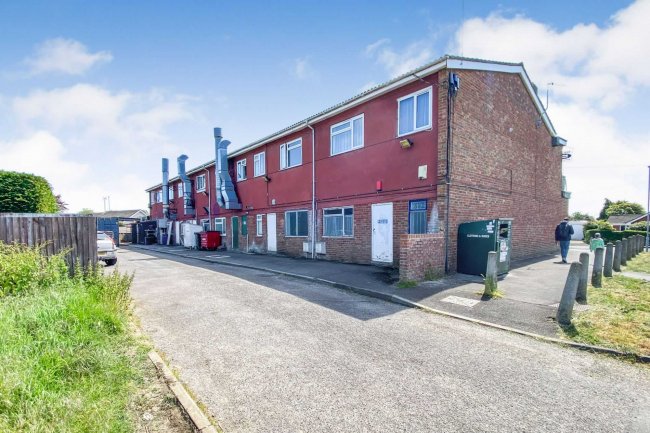 1 -13 William Street, Calne, SN11 9BB 8