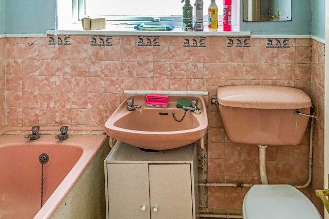 31 Colyer Close, Eltham, London, SE9 3QG 2