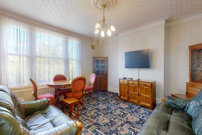 172A & 172B Osborne Road, Forest Gate, London E7 0PR 7