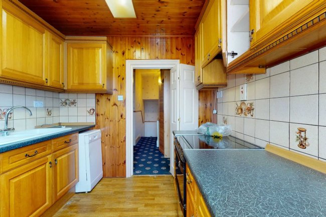 172A & 172B Osborne Road, Forest Gate, London E7 0PR 7