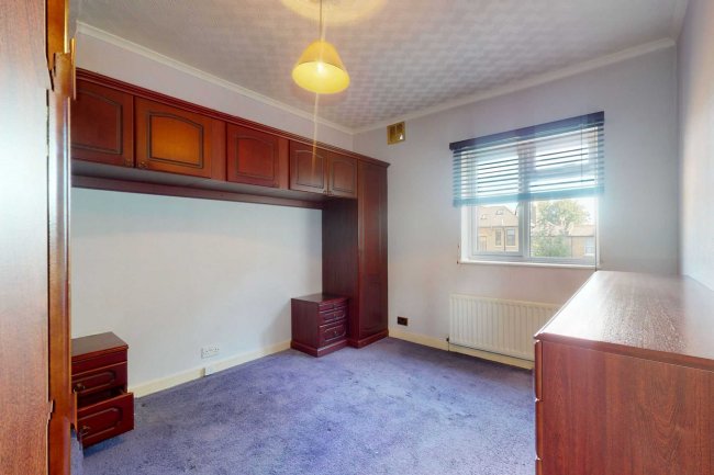 172A & 172B Osborne Road, Forest Gate, London E7 0PR 7