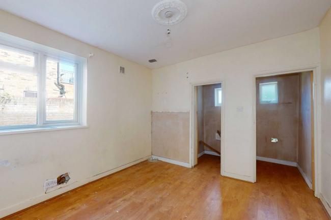 172A & 172B Osborne Road, Forest Gate, London E7 0PR 7