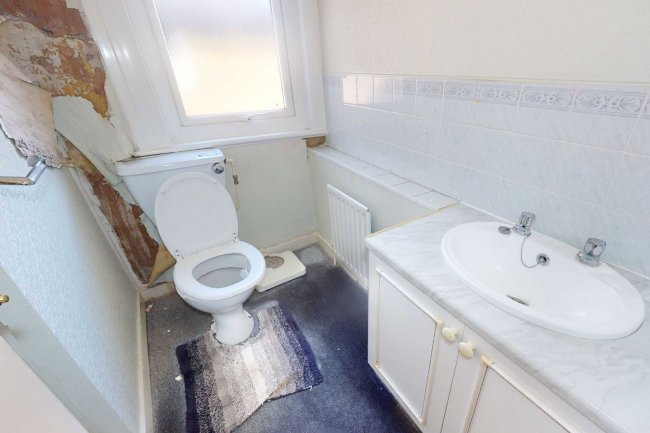 172A & 172B Osborne Road, Forest Gate, London E7 0PR 7