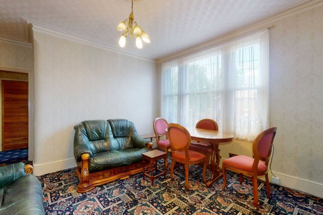 172A & 172B Osborne Road, Forest Gate, London E7 0PR 7