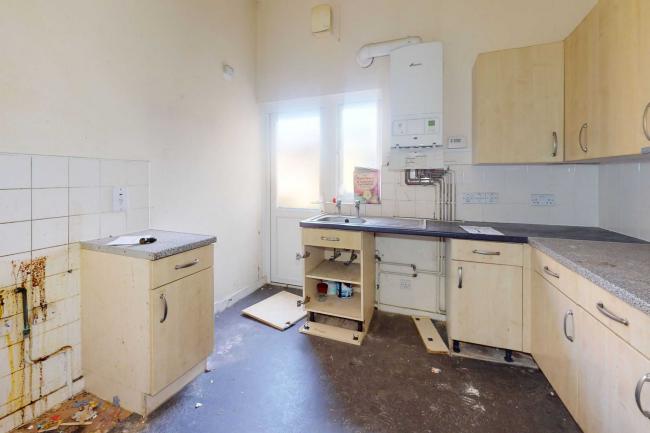 172A & 172B Osborne Road, Forest Gate, London E7 0PR 7