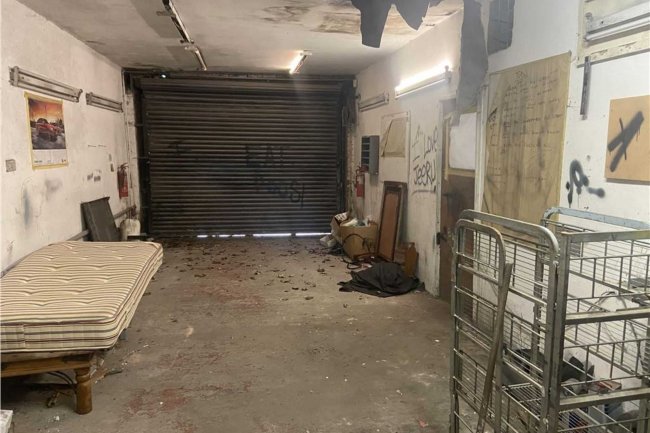 86a South End, Croydon, Surrey, CR0 1DQ 3