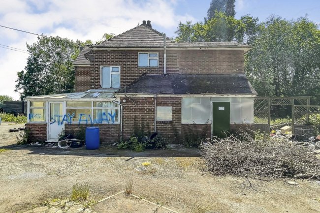 Marzion, Woodhall Road, Tattershall Thorpe, Lincolnshire, LN4 4JT 10