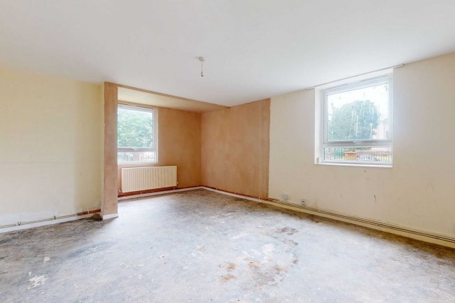 2 Colebrook House, Ellesmere Street, Poplar, London, E14 6LB 1