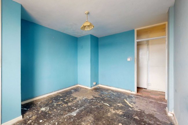 Flat 40 Busbridge House, Brabazon Street, Poplar, London, E14 6LA 9