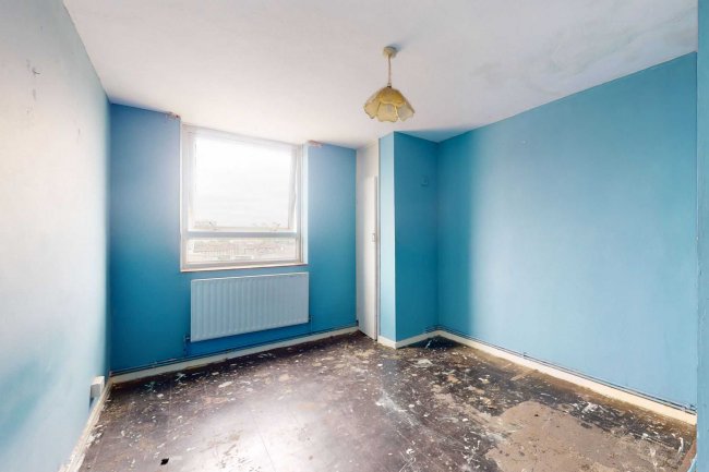 Flat 40 Busbridge House, Brabazon Street, Poplar, London, E14 6LA 9