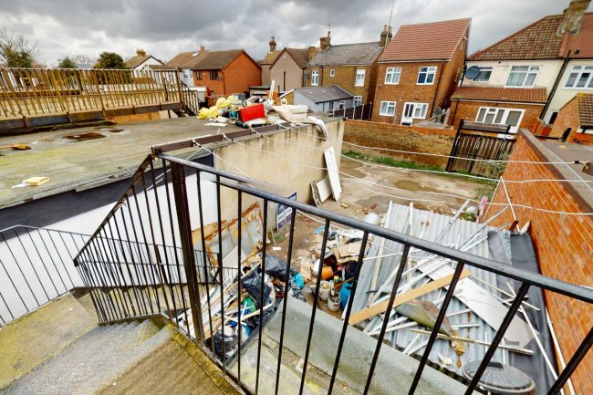 172 Rush Green Road, Romford, RM7 0JU 3