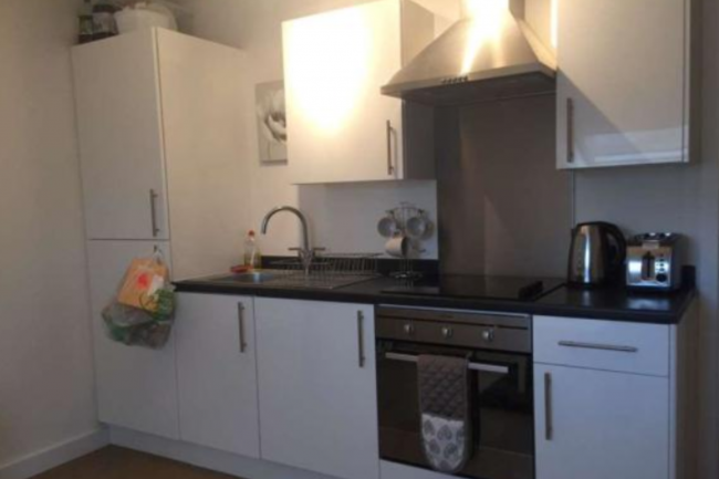 11 Stand Lane, Manchester, M26 1NW 3