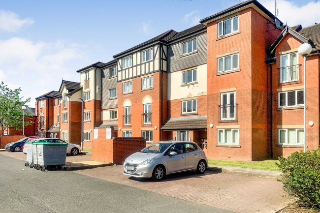 1 Scholars Court, Collegiate Way, Manchester, M27 4LA 3