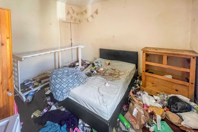 84 Oak Street, Colne, Lancashire, BB8 0BA 3