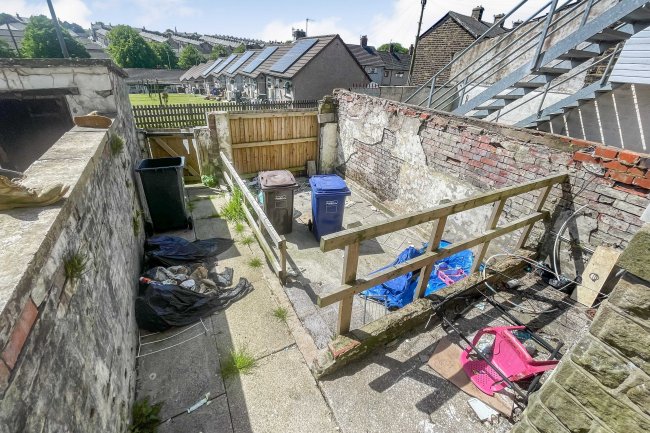 84 Oak Street, Colne, Lancashire, BB8 0BA 3