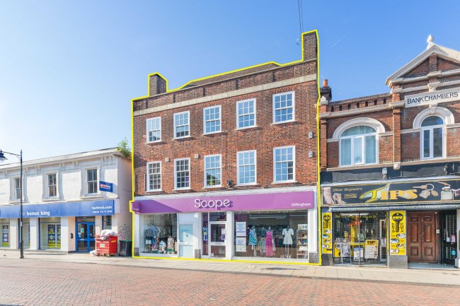 82A and 82B High Street, Gillingham, ME7 1AX 8