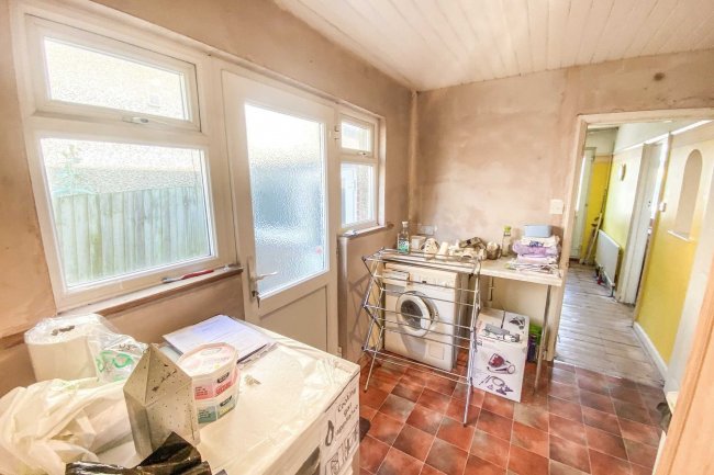 13 Moresby Avenue, Surbiton, Surrey, KT5 9DT 9