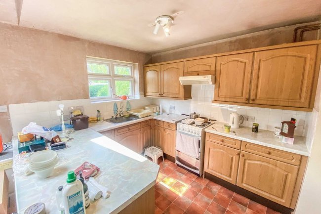 13 Moresby Avenue, Surbiton, Surrey, KT5 9DT 9