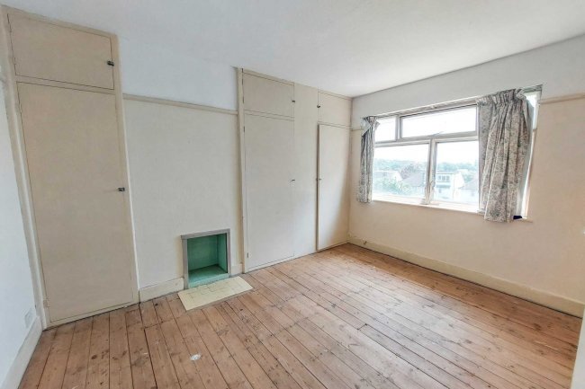 82 Crookston Road, Eltham, London, SE9 1YD 3