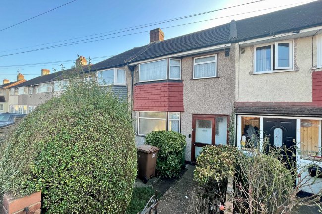 33 Ridgeway East, Sidcup, Kent, DA15 8RY 8