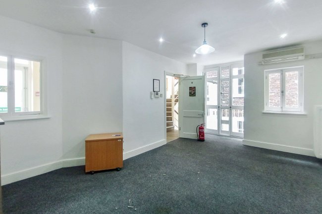 47 Mount Pleasant, Kings Cross, London, WC1X 0AE 7